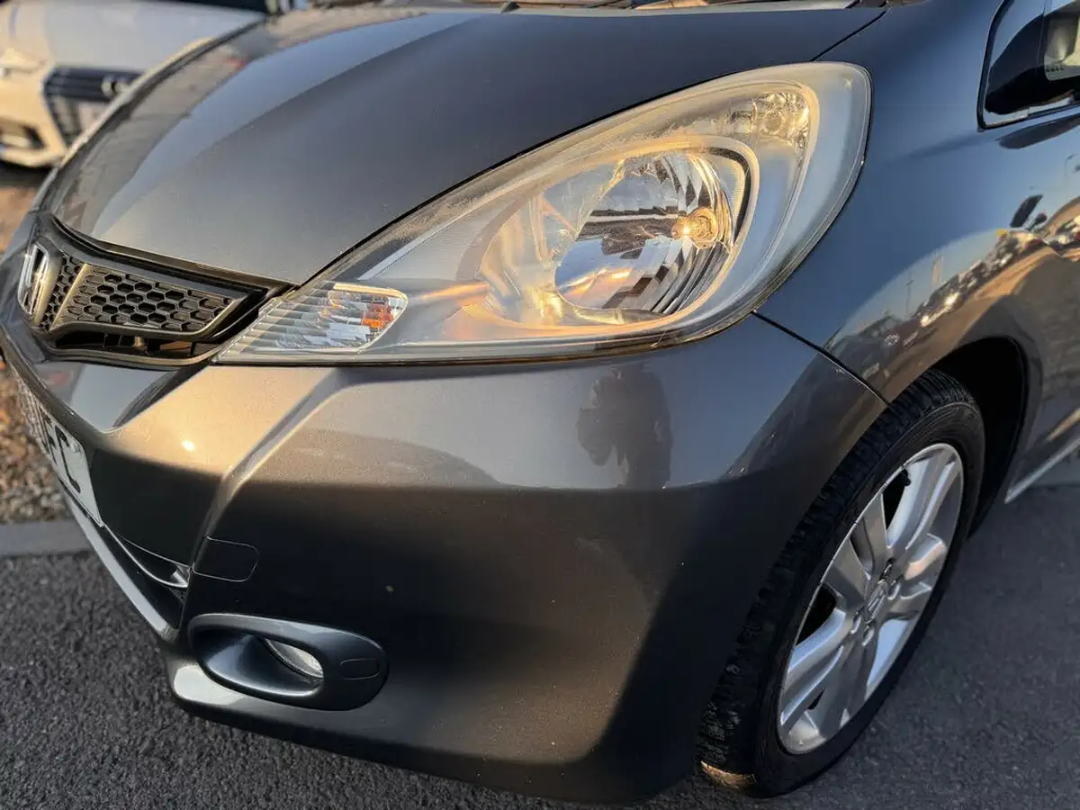 2011-honda-jazz-14-ex-big-47