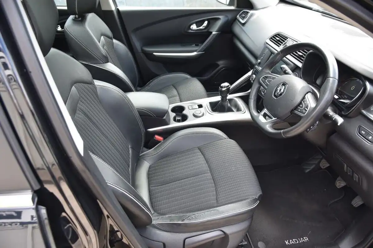 2016-renault-kadjar-16dci-signature-nav-4x4-big-19