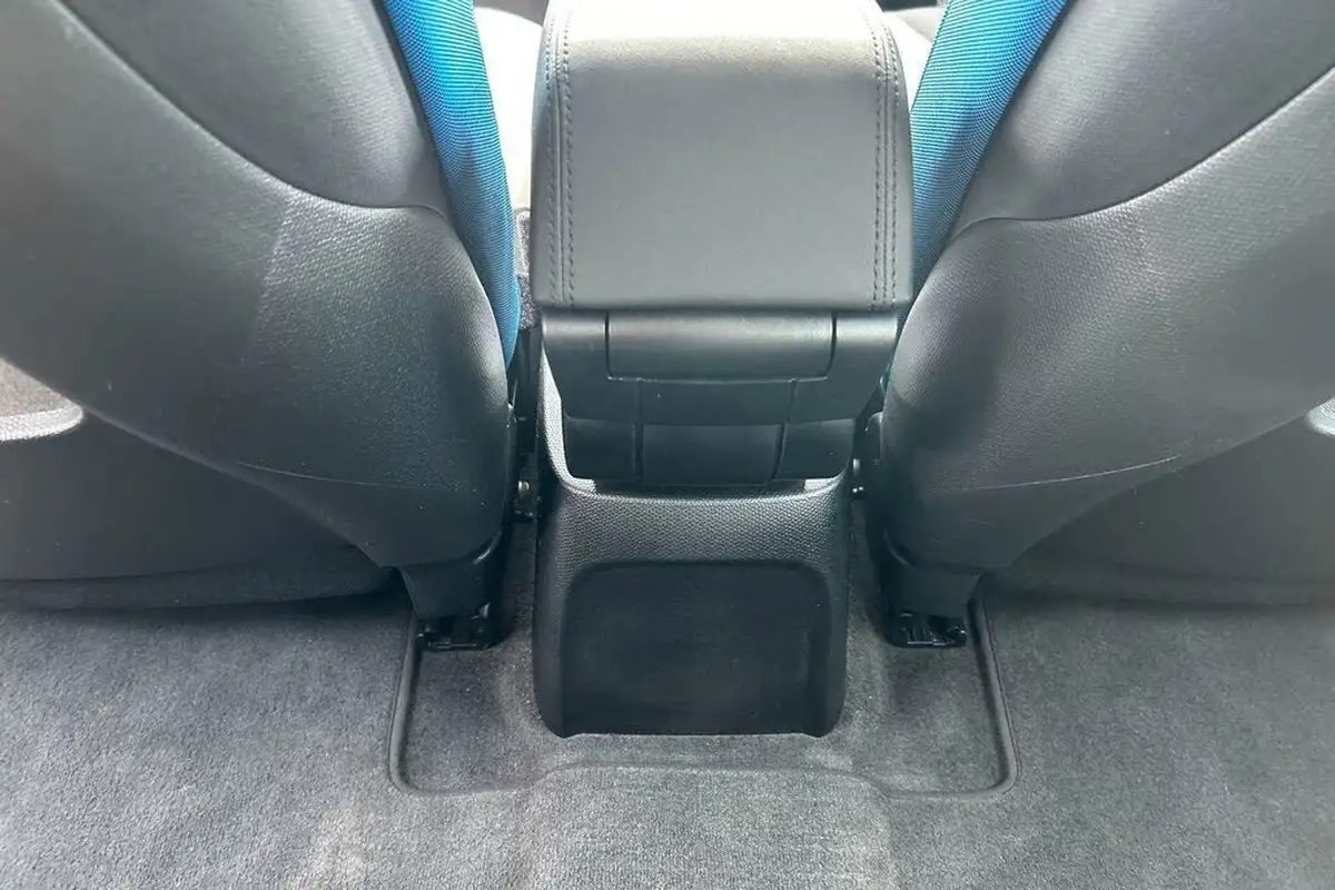 2019-bmw-i3-e-120-ah-big-49