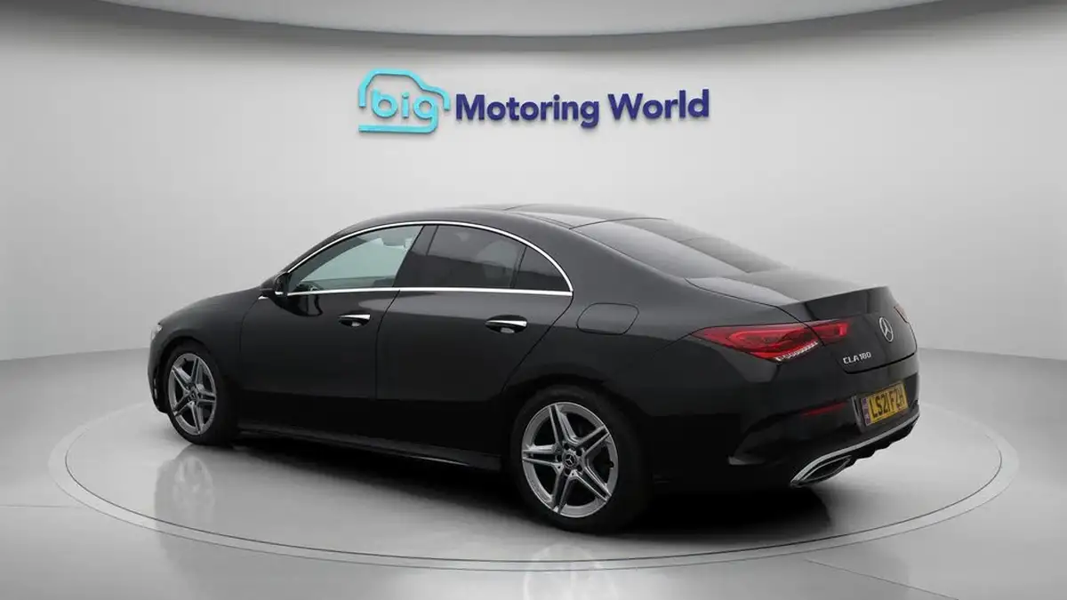 2021-mercedes-benz-cla-13-cla-180-amg-line-premium-plus-coupe-4d-big-5