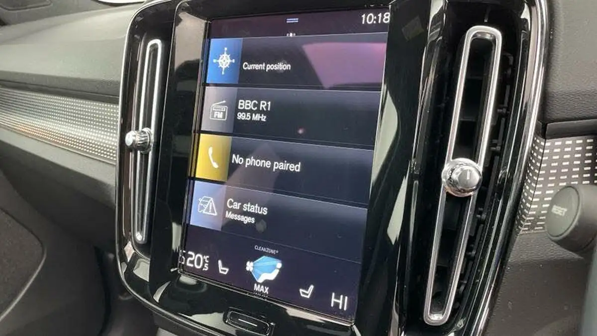 2022-volvo-xc40-15-t5-r-design-pro-big-17