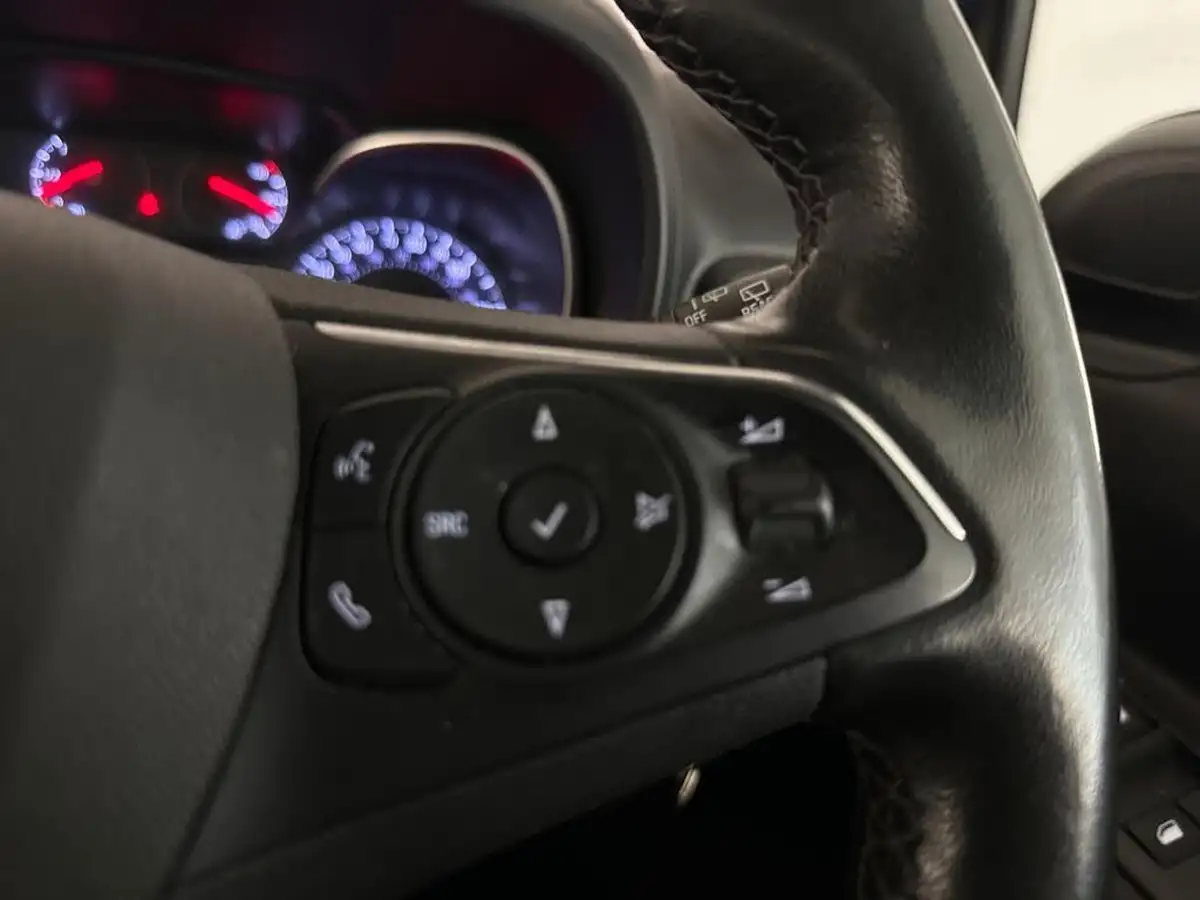 2022-vauxhall-combo-life-15-se-100ps-big-31