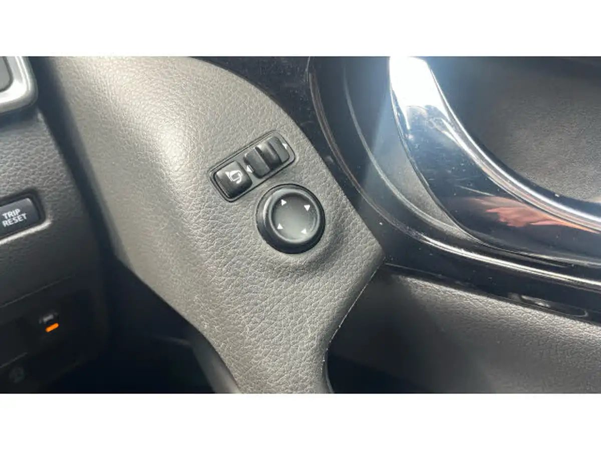 2019-nissan-qashqai-13-dig-t-acenta-premium-160ps-dct-big-24