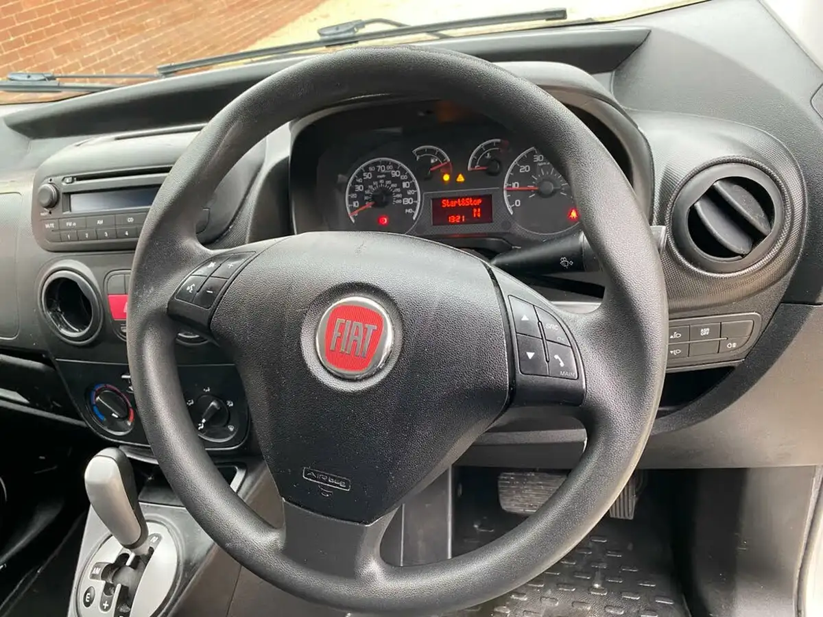 2015-fiat-fiorino-13jtd-cargo-sx-comfort-matic-big-43