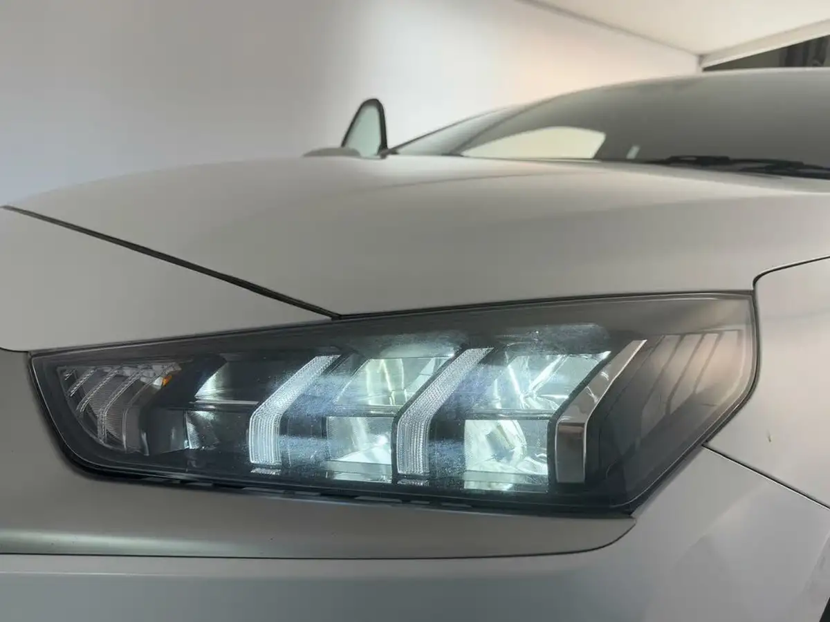 2021-hyundai-ioniq-16-gdi-premium-se-hybrid-big-50