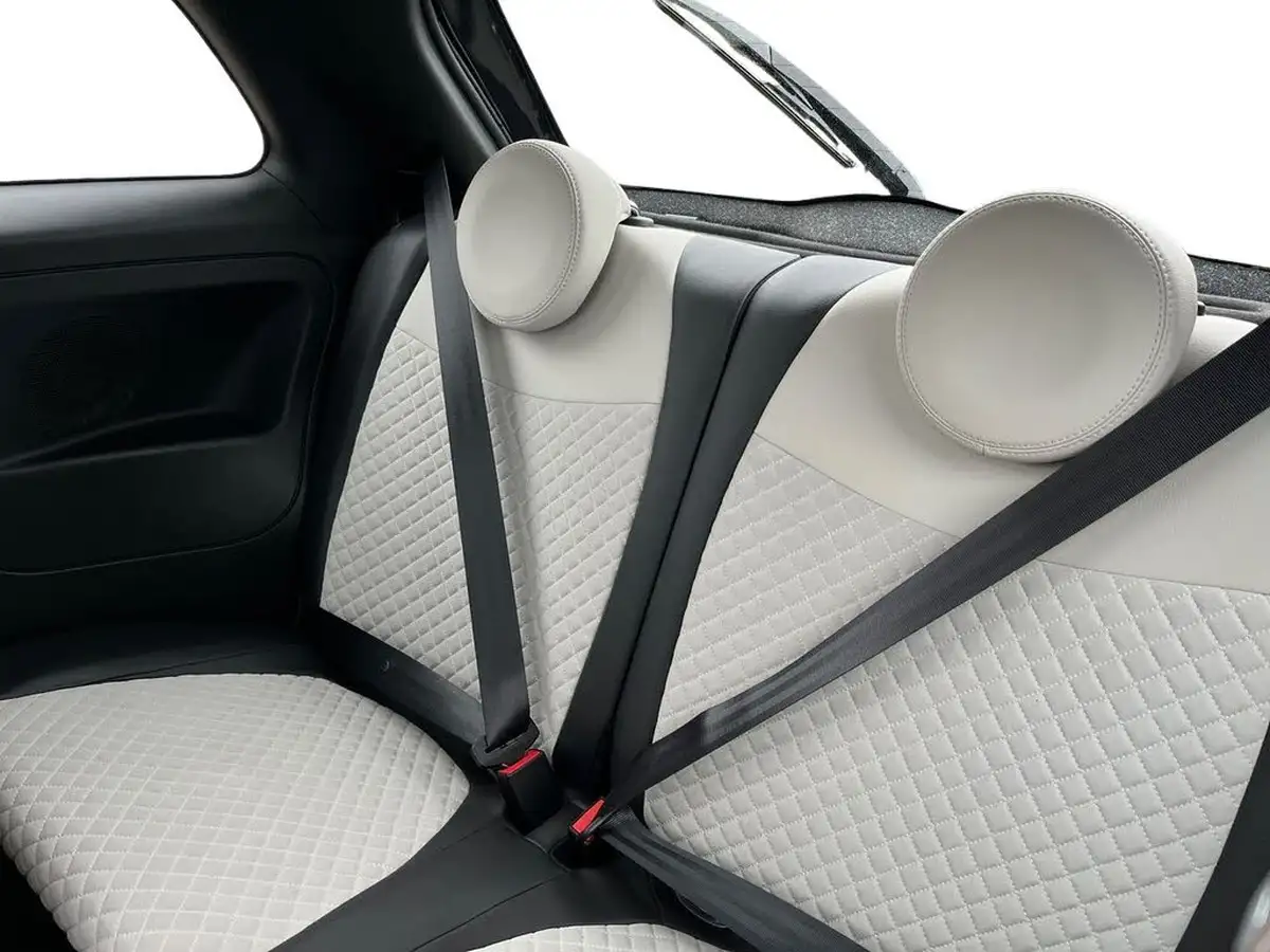 2021-fiat-500-10-dolcevita-plus-big-10