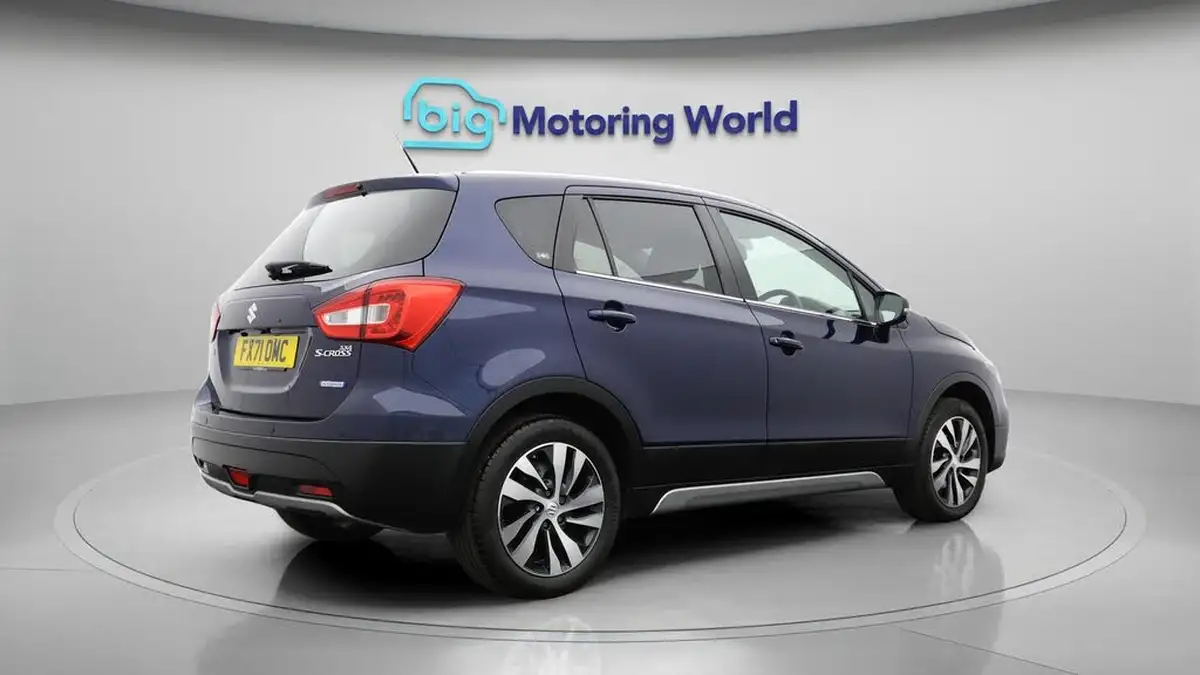 2021-suzuki-s-cross-14-boosterjet-sz-t-big-7