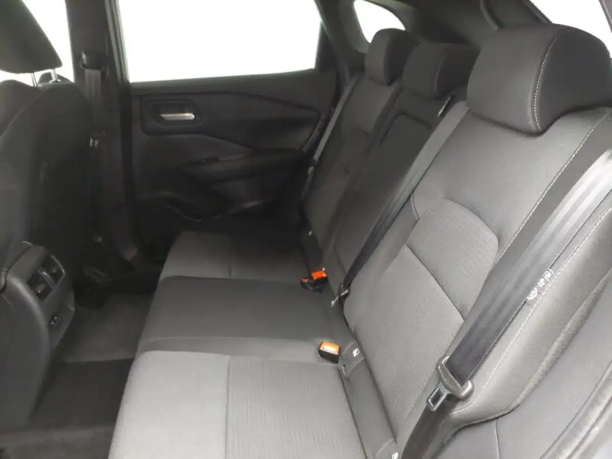 2022-nissan-qashqai-13-dig-t-n-connecta-140ps-big-5