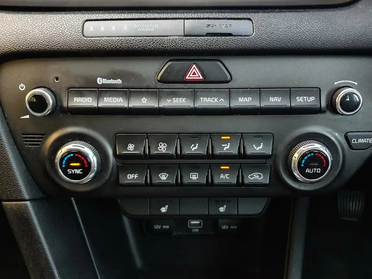 2020-kia-sportage-16crdi-2-48v-dct-big-23