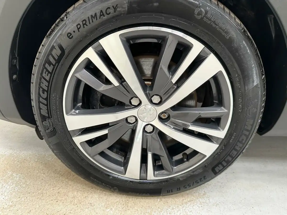 2022-peugeot-3008-suv-16-puretech-allure-premium-225bhp-hybrid-big-32