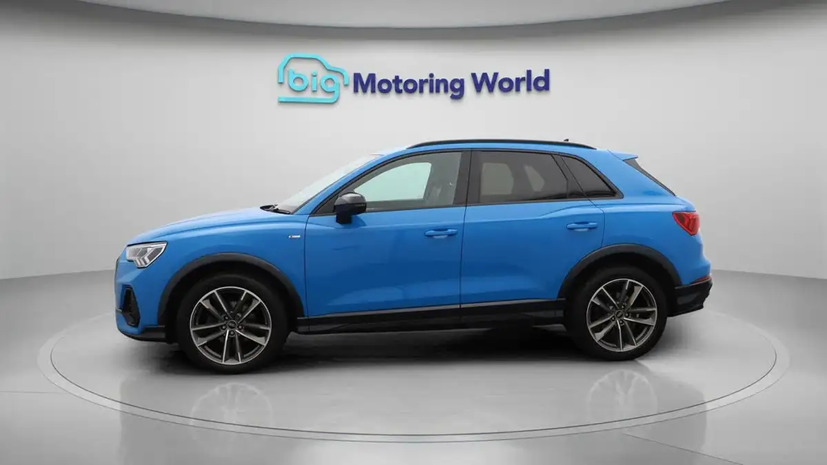 2021-audi-q3-15-35-tfsi-black-edition-codcomfort-sound-pack-station-wagon-big-4