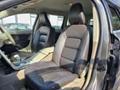 2011-volvo-xc70-30-t6-se-small-34