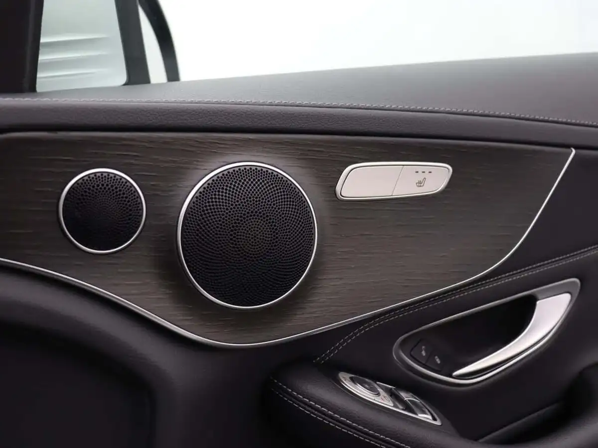 2018-mercedes-benz-c-class-20-c300-amg-line-258ps-premiumss-coupe-2d-big-36