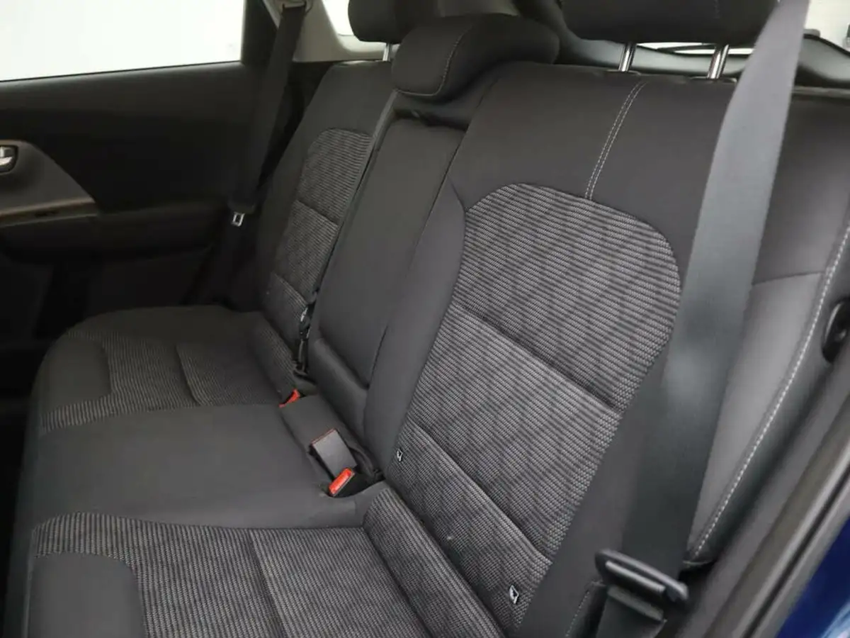 2022-kia-niro-16-gdi-2-139bhp-156kwh-big-14