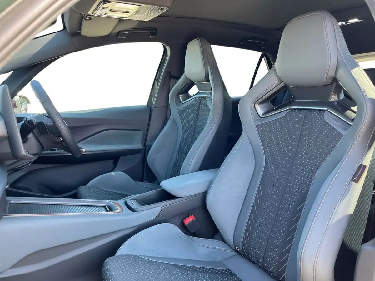 2025-cupra-born-e-vz-first-edition-big-7