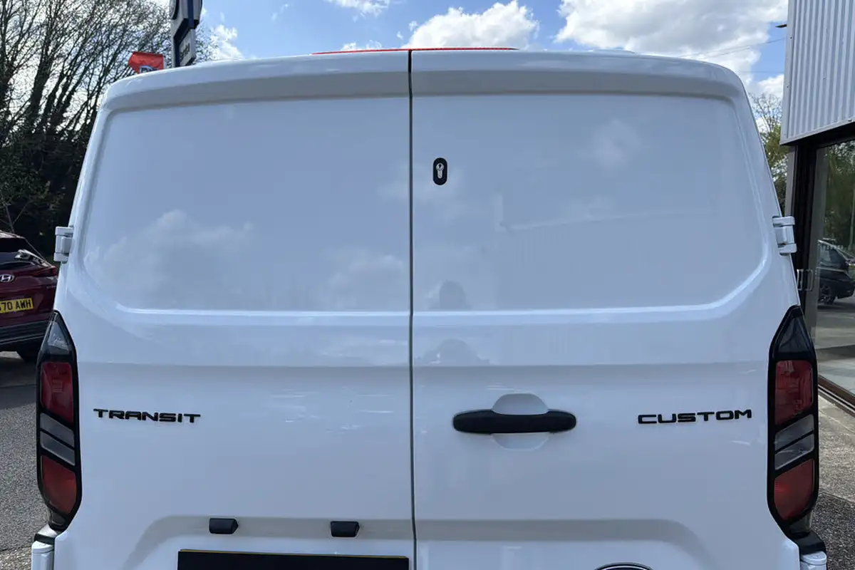 2023-ford-transit-custom-20tdci-300-l1h1-leader-110pseu6e-panel-van-1996cc-big-46