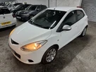 2009-mazda-mazda2-13-ts2-5d-small-3