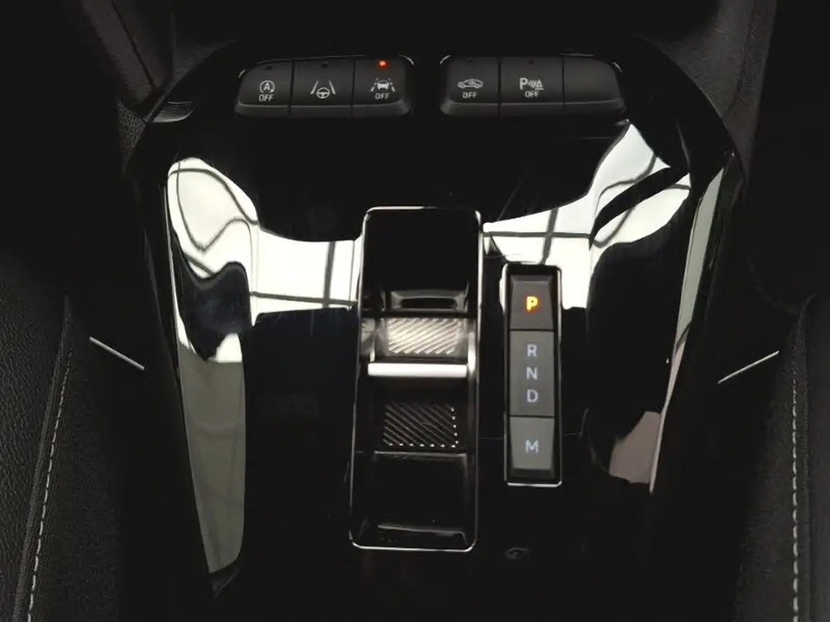 2023-vauxhall-corsa-12-turbo-ultimate-130ps-auto-big-14