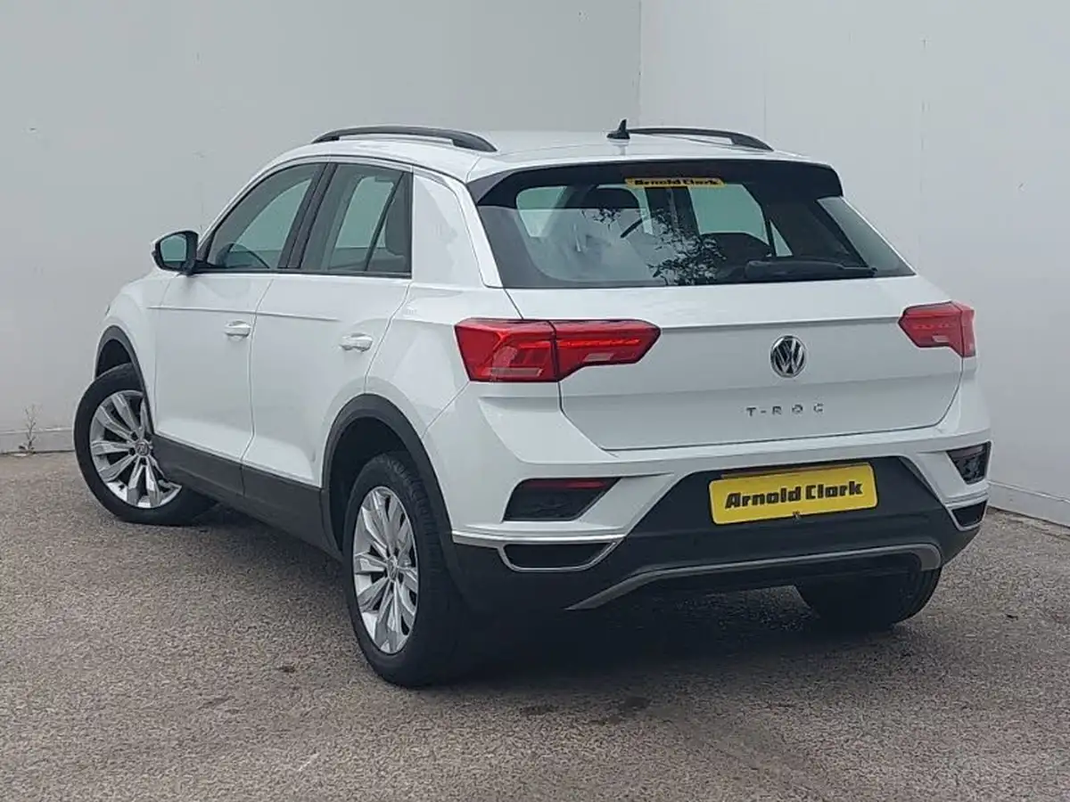 2020-volkswagen-t-roc-10-tsi-se-115ps-big-1