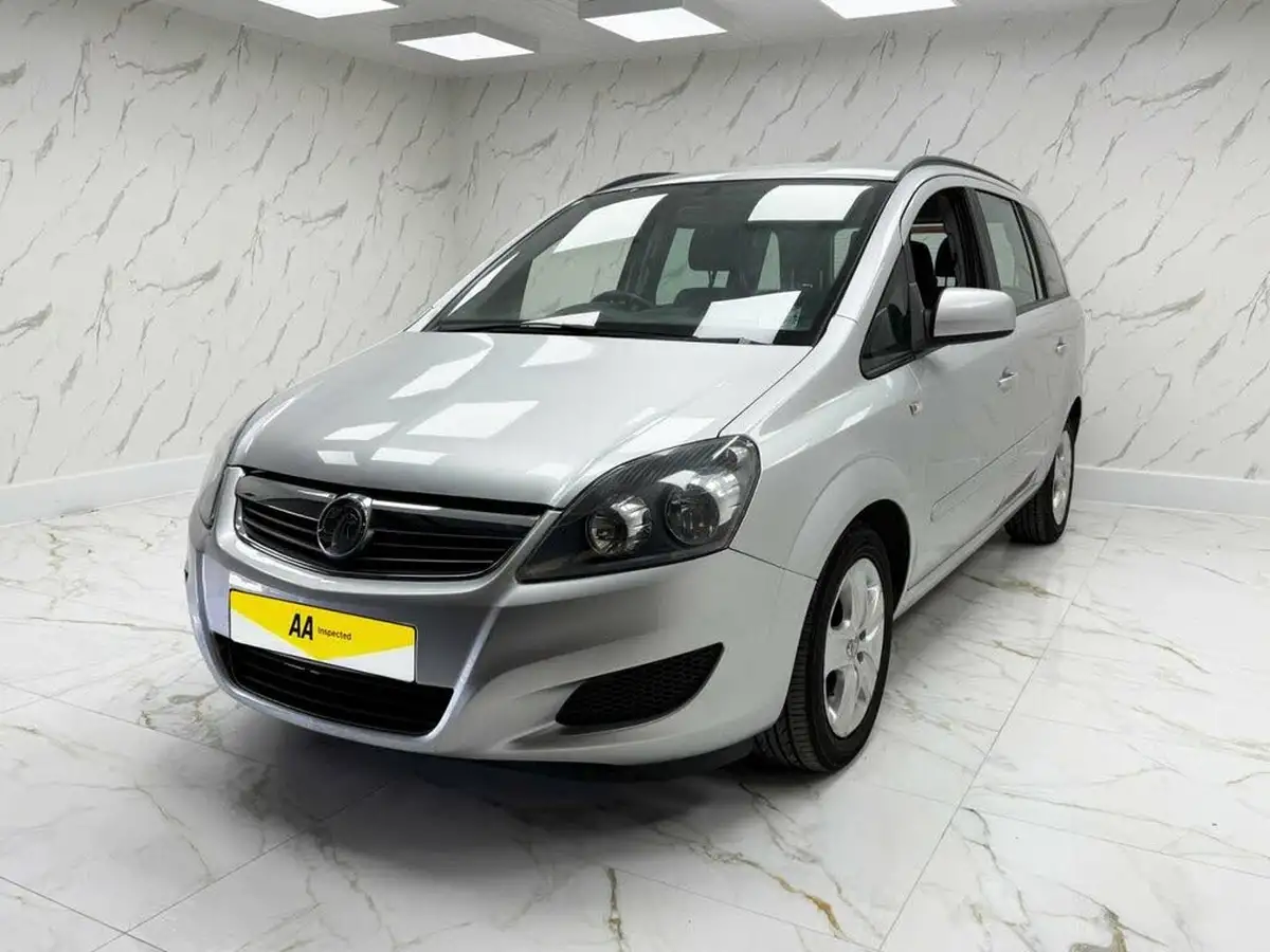 2013-vauxhall-zafira-16-exclusiv-big-3