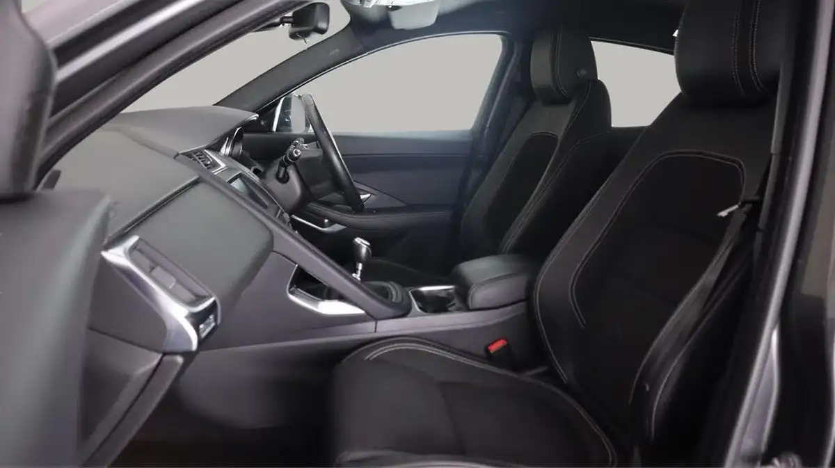 2019-jaguar-e-pace-20-i4d-r-dynamic-150ps-big-17