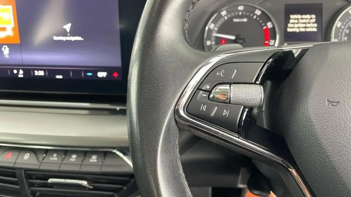2022-skoda-octavia-10-tsi-e-tec-se-estate-big-22