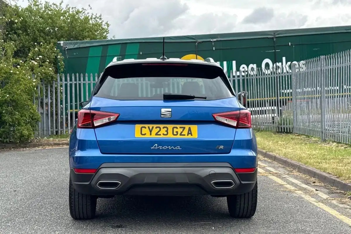 2023-seat-arona-10-tsi-fr-sport-big-3