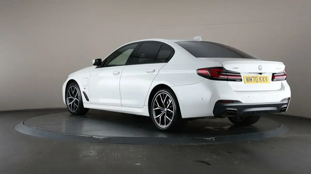 2021-bmw-5-series-20-530e-xdrive-m-sport-saloon-4d-big-66