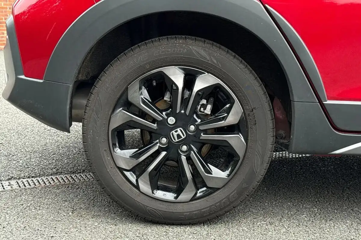 2024-honda-jazz-15-i-mmd-crosstar-advance-big-12