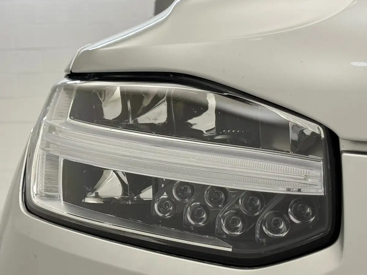 2021-volvo-xc90-20-b5-inscription-big-36