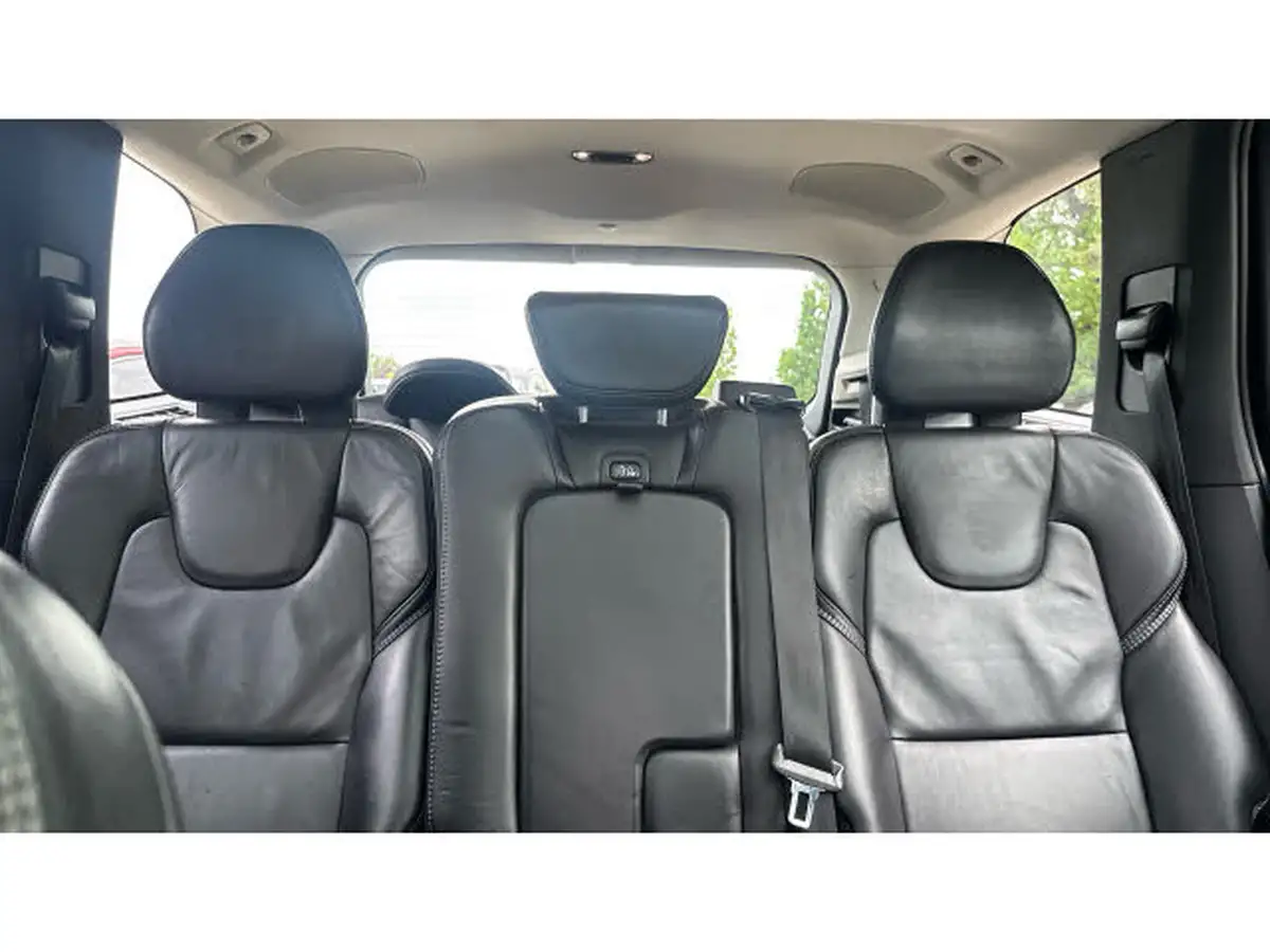 2017-volvo-xc90-20td-d5-inscription-auto-big-14