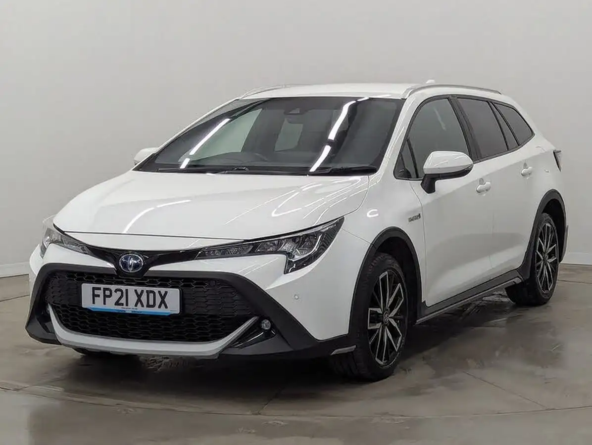 2021-toyota-corolla-18-vvt-i-trek-big-6