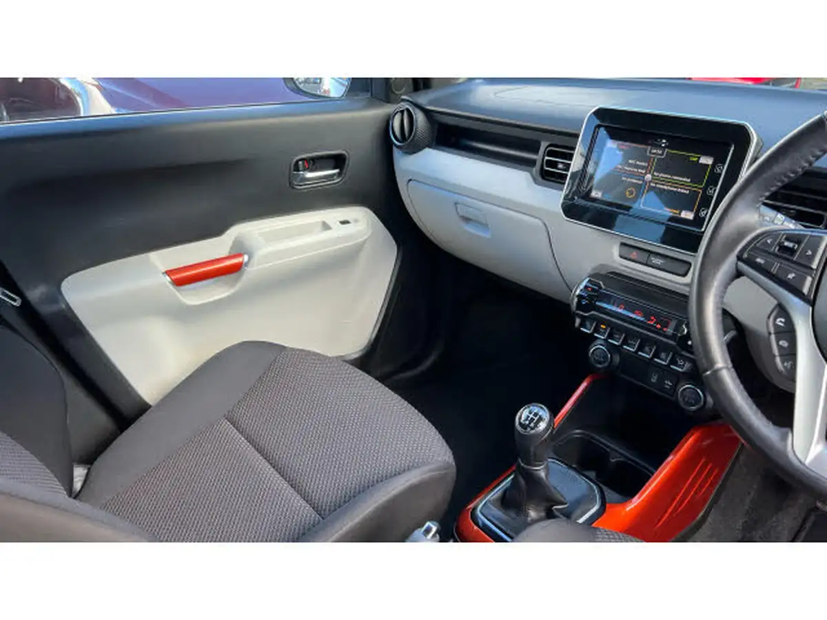 2017-suzuki-ignis-12-dualjet-sz5-shvs-big-13