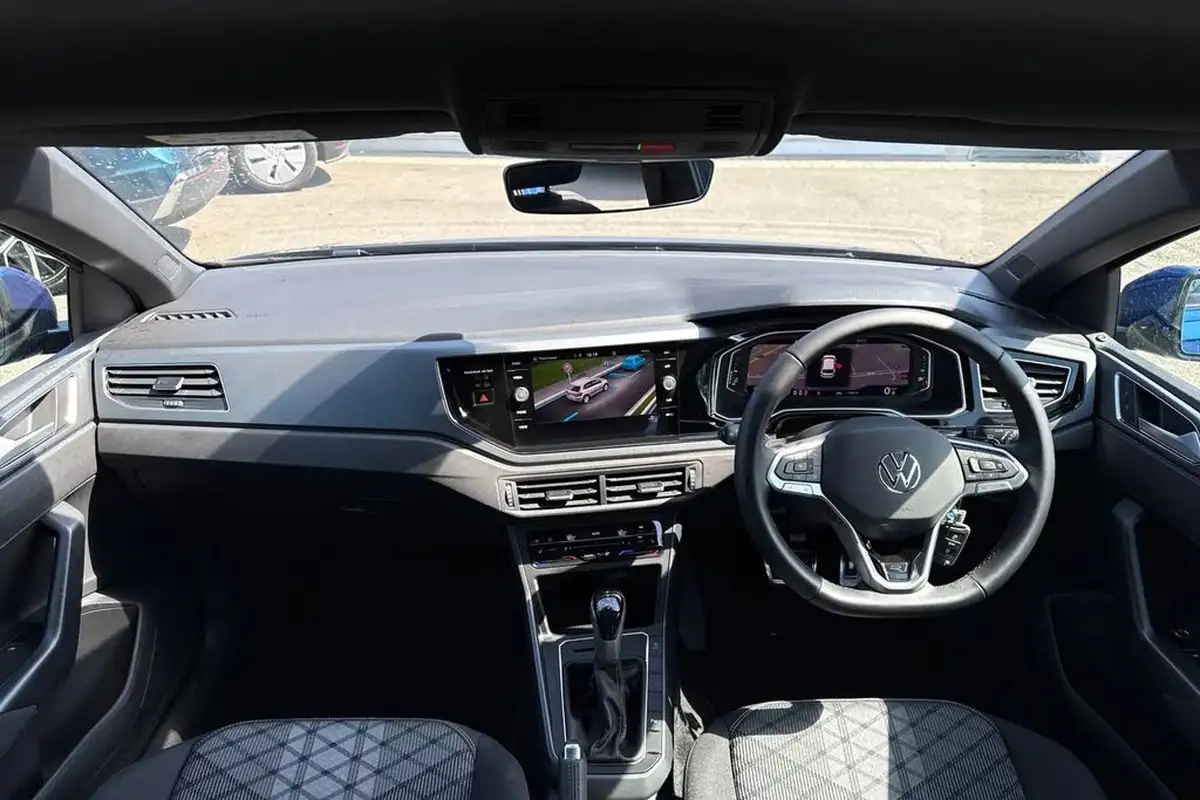 2024-volkswagen-polo-10-tsi-r-line-115ps-dsg-big-39