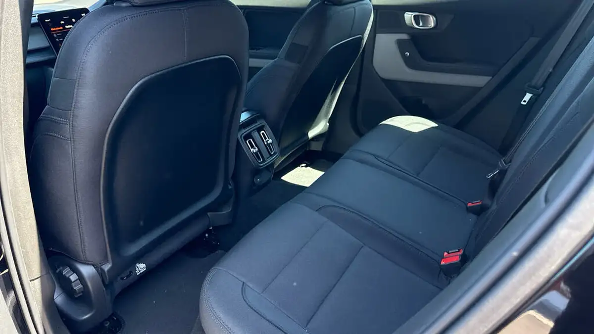 2021-polestar-polestar-2-e-ps2-165kw-standard-single-big-14
