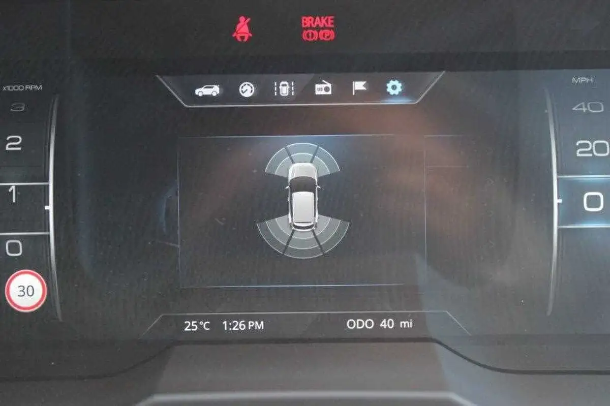 2025-kgm-ssangyong-tivoli-15-k40-auto-big-35