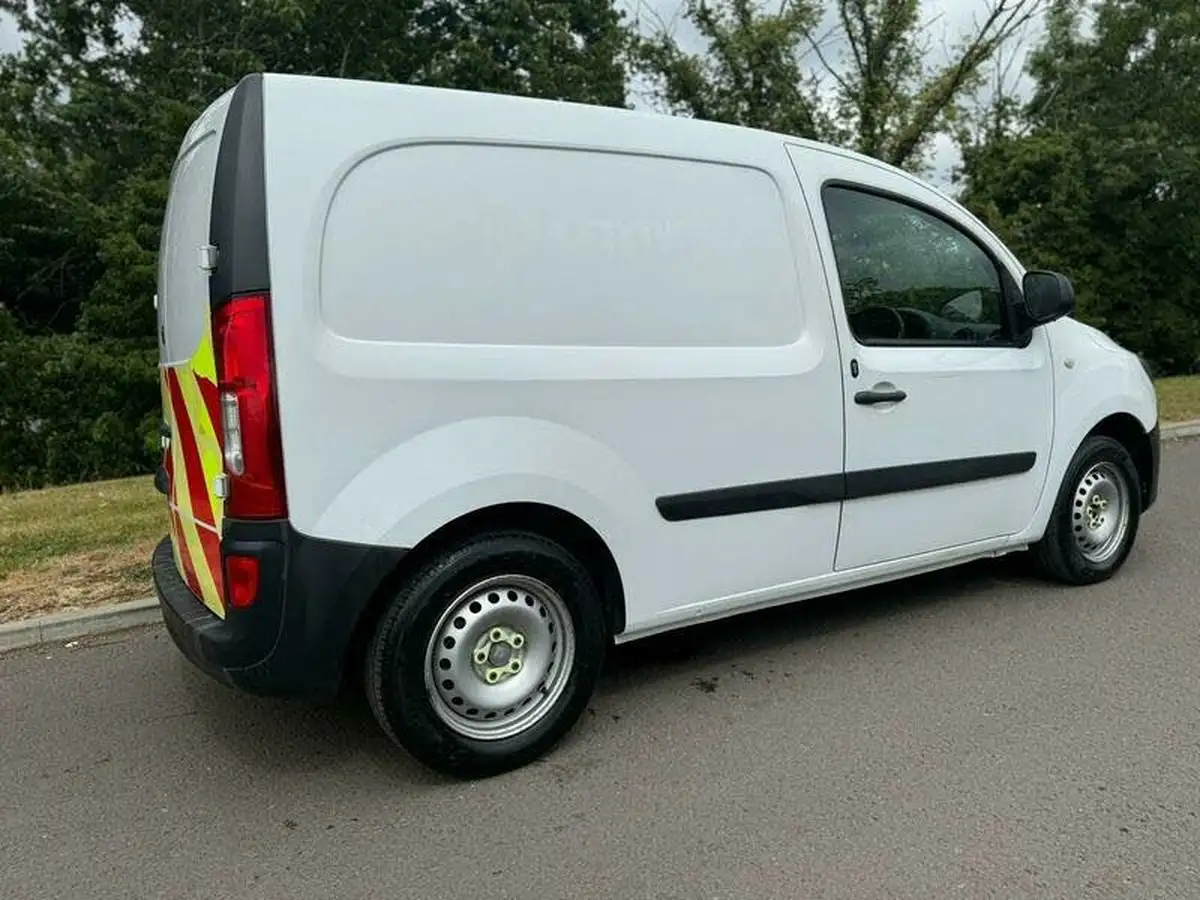 2018-mercedes-benz-citan-15-cdi-109-15-cdi-long-panel-van-big-10