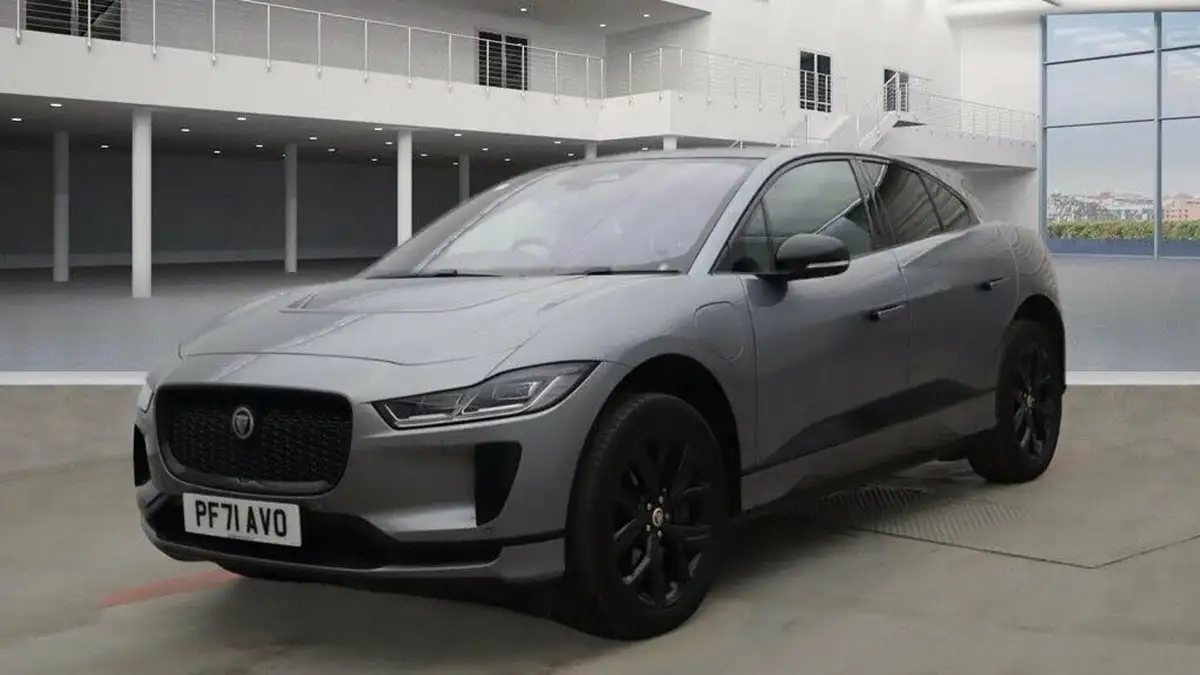 2021-jaguar-i-pace-ev400-black-big-4