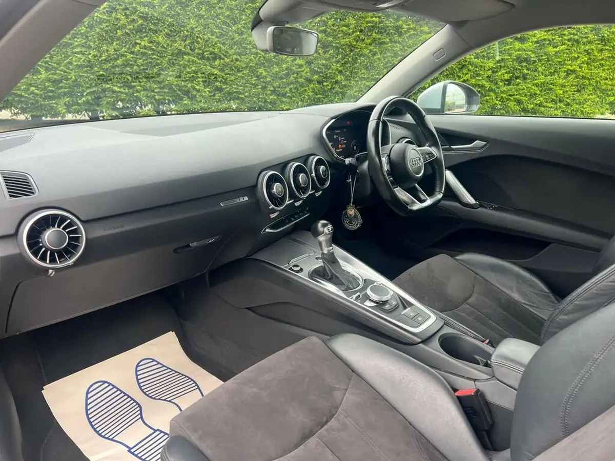 2015-audi-tt-coupe-20-tfsi-sport-ss-s-tronic-big-19