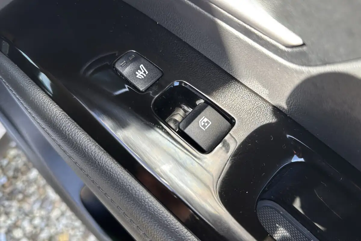 2021-hyundai-tucson-16-t-gdi-ultimate-230ps-hybrid-auto-big-32