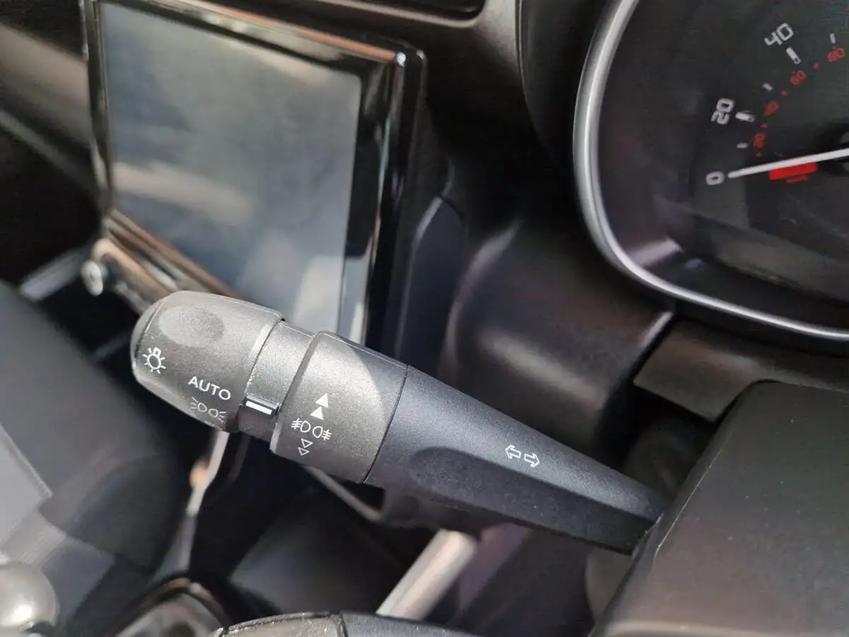 2022-citroen-c3-aircross-12-puretech-shine-110ps-big-17