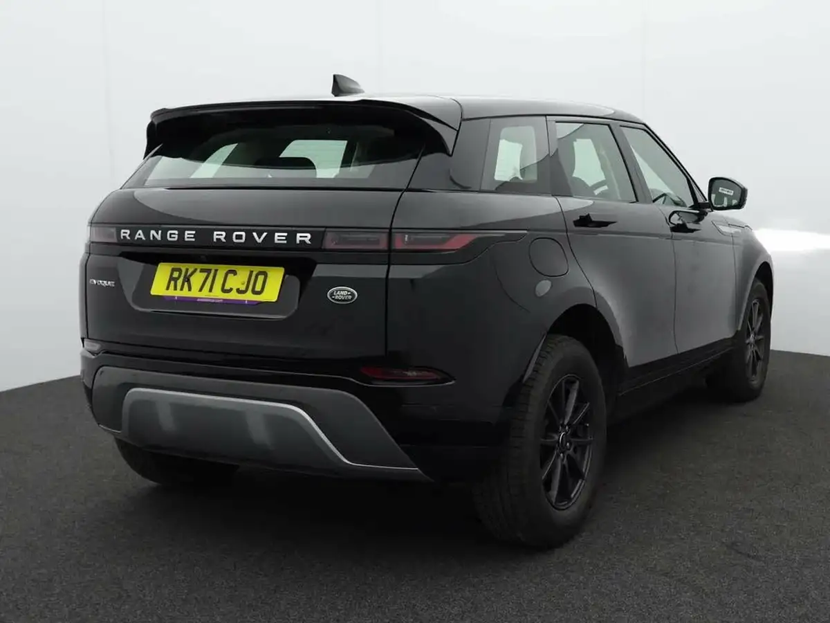 2021-land-rover-range-rover-evoque-20-d165-evoque-big-5
