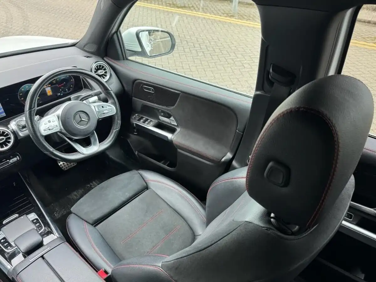 2020-mercedes-benz-glb-class-20d-glb220d-amg-line-premium-5-big-18