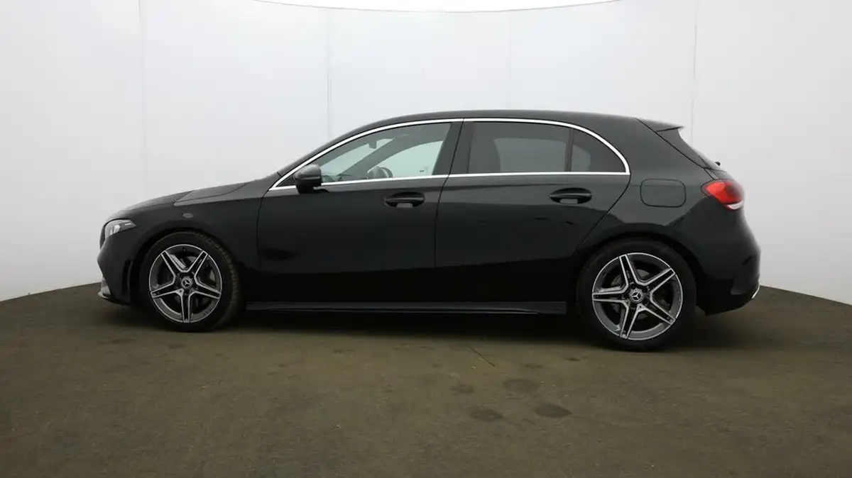 2021-mercedes-benz-a-class-20d-a220d-amg-line-executive-hatchback-5d-big-67