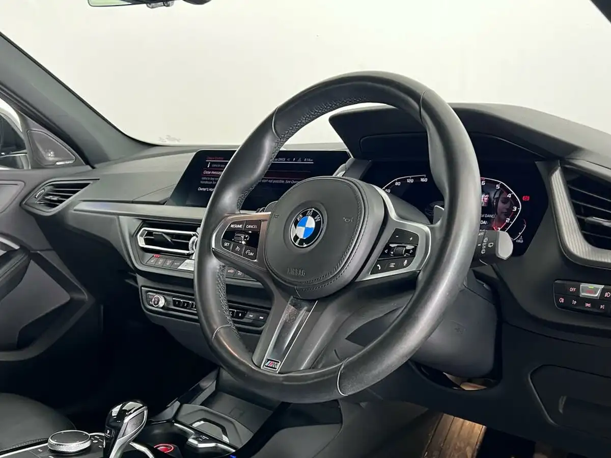 2019-bmw-1-series-20-m135i-xdrive-big-13