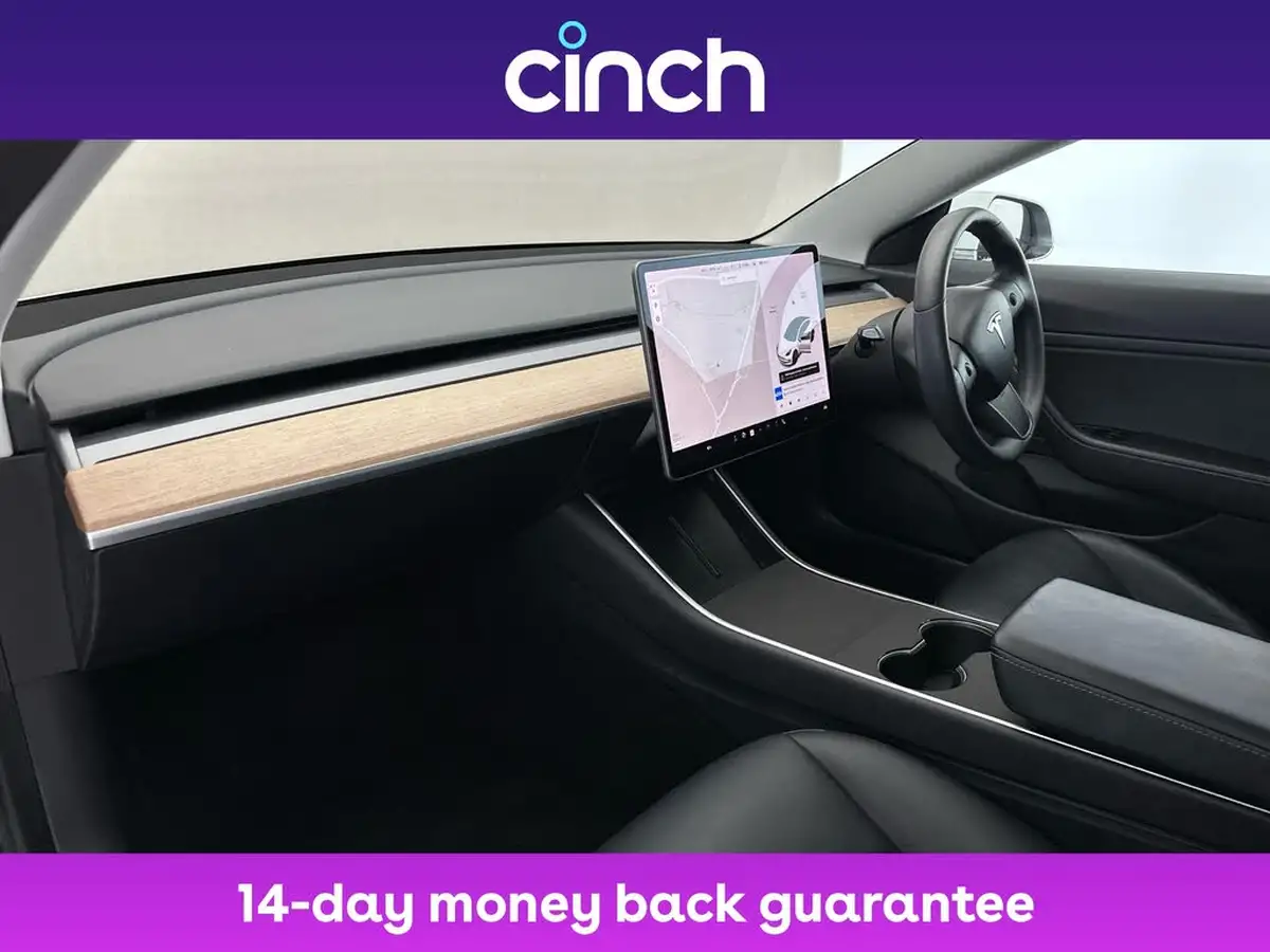 2020-tesla-model-3-e-performance-big-13