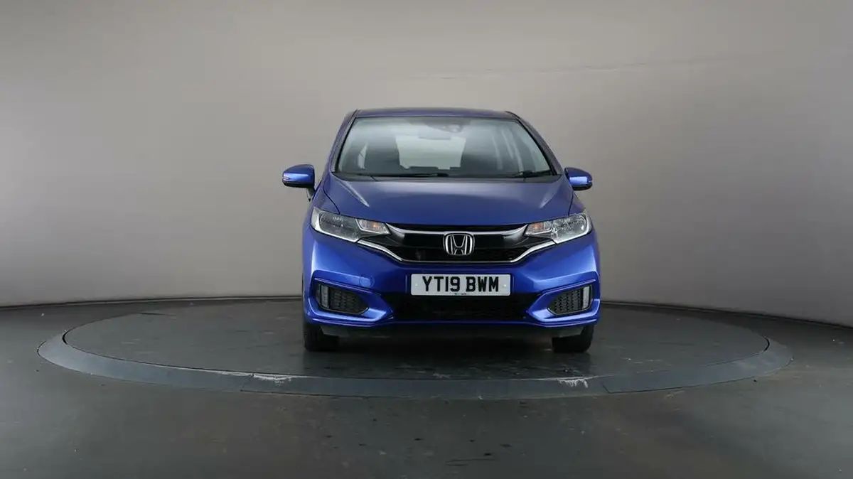 2019-honda-jazz-13-i-vtec-s-big-47