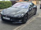 2017-tesla-model-s-e-75d-small-3