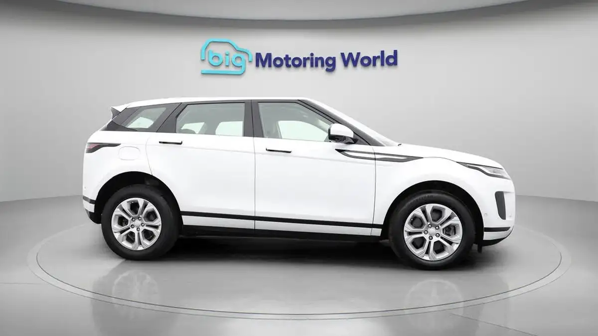 2021-land-rover-range-rover-evoque-20-d165-s-big-7