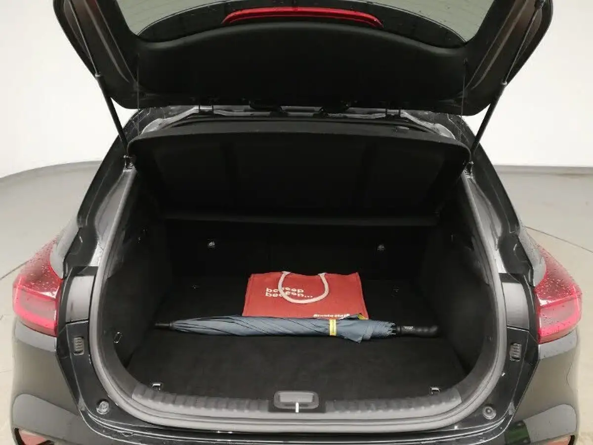 2023-kia-xceed-15-t-gdi-3-158bhp-big-7